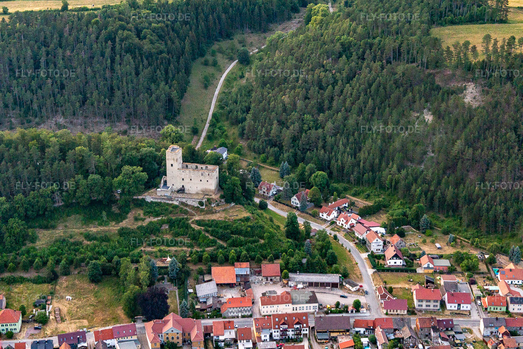 Luftbild: Burgruine Liebenstein im Ortsteil Liebenstein in Geratal im Bundesland Thüringen in Deutschland. Foto: IMG_116165.jpg vom 10.07.2019 durch Werner Riehm/FLY-FOTO.de