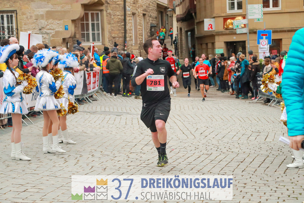 VR Bank Hauptlauf 10000m | 3 Koenigslauf 2023 - Realisiert mit Pictrs.com