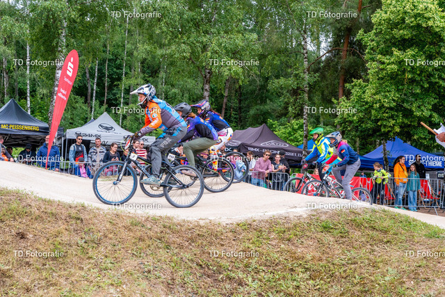 BayBMX2026-05247 | Fotogalerie von Thomas Dettweiler mit Eventbildern und lizenzfreien Fotos. Perfekt als Wandbild, für Büro, Website oder private Nutzung. - Realisiert mit Pictrs.com