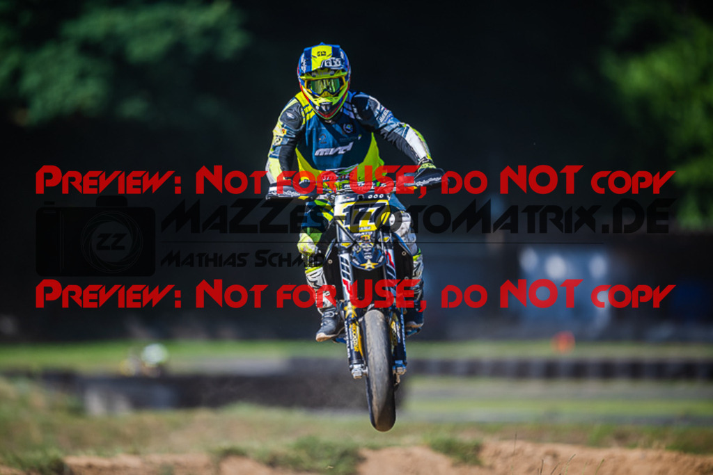 MaZZes_FotoMatrix_220702_4451 | S1