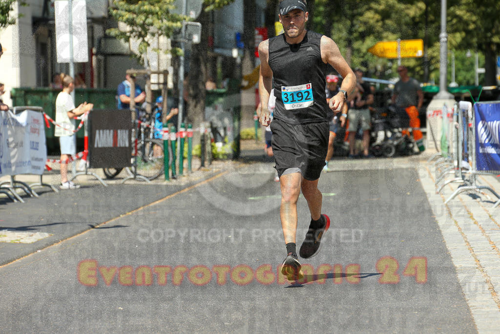250621_1136_EX1_3696 | Sportfotografie im Rhein-Sieg Kreis, Köln, Bonn, NRW, Rheinland Pfalz, Hessen, etc. Unser Tätigkeitsfeld umfasst den Laufsport vom Volkslauf über den Marathon, Duathlon, Triathon bis zum Ultralauf wie Kölnpfad Ultra oder Schindertrail.