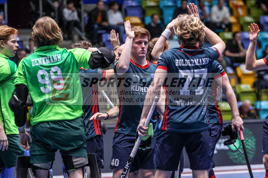 MJ_20230204-BHC-Alster-M-8 | Christian Franz (Berliner HC #40) & Liam Holdermann (Berliner HC #77), Berliner HC - Der Club an der Alster am 4.2.2023 in der Ballsporthalle, Frankfurt am Main