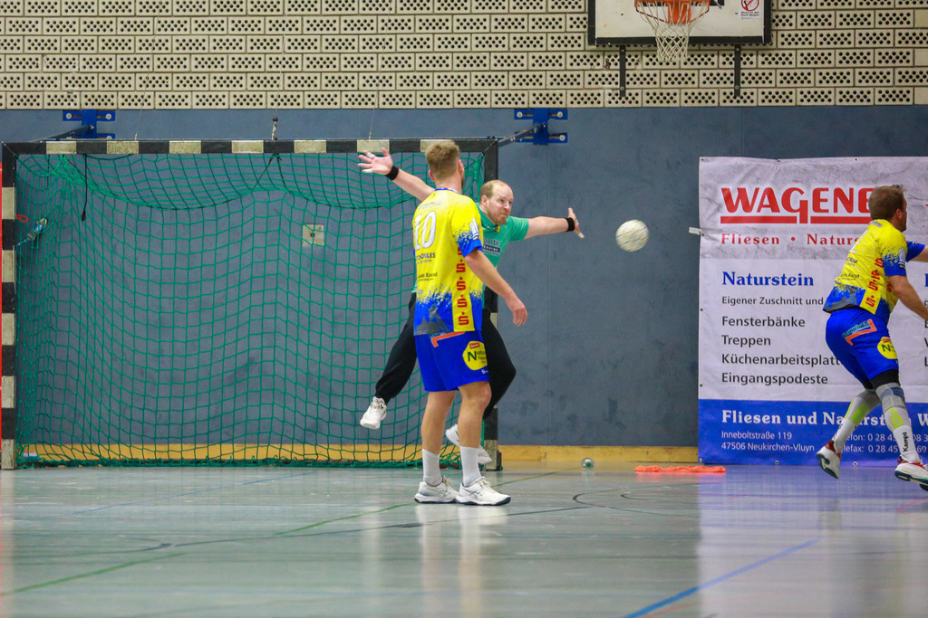 SVN_OscRheinhausen_021124_049 | Bildergalerie von Sport-Ereignissen aber auch von weiteren spannenden Dingen - nicht nur vom Niederrhein. In Anlehnung an den bekannten Spruch von Hanns Dieter Hüsch heißt das Motto: "Niederrhein ist überall".  - Realisiert mit Pictrs.com