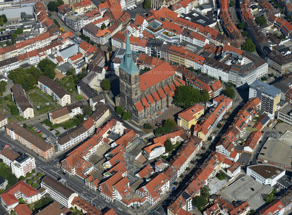 3292875 | Die evangelisch-lutherische Bürgerkirche St. Andreas ist eine der großen Hauptkirchen von Hildesheim