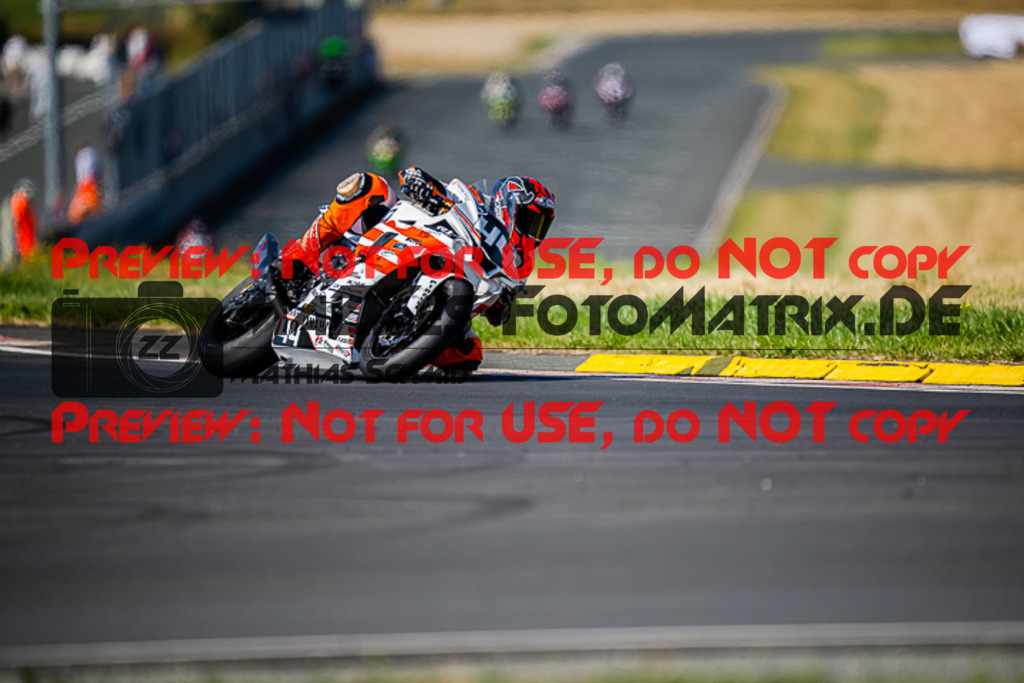 MaZZes_FotoMatrix_220722_2242 | PRO SUPERSTOCK