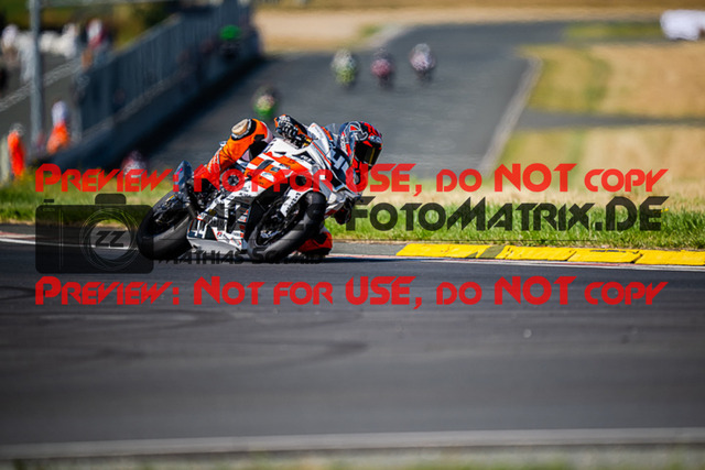MaZZes_FotoMatrix_220722_2242 | PRO SUPERSTOCK
