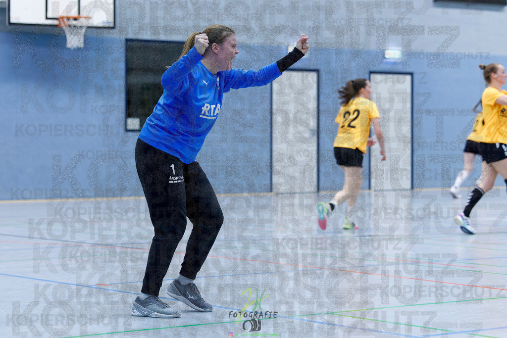 Handball Frauen Oberliga Mitte, HSG Eibelshausen/Ewersbach - HSG Lumdatal | Handball Frauen Oberliga Mitte, HSG Eibelshausen/Ewersbach - HSG Lumdatal am 21.02.2026 in Dietzhölztal-Steinbrücken (Sporthalle am Hammerweiher)Photo © 2026 - Jörg Heinrich - Realisiert mit Pictrs.com
