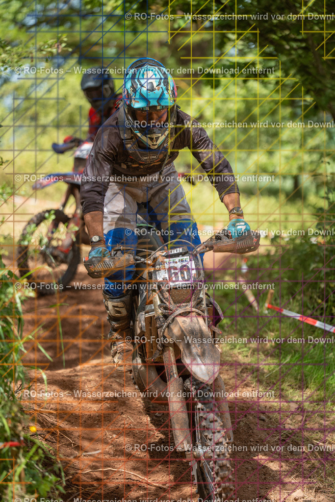 Wolfshausen 5 Lauf -658 | Sportfotografie von RO-Fotos: Motorsport, Motocross, Enduro, Laufveranstaltungen und Triathlon. Professionelle Fotos von Sportlern und Events. - Realisiert mit Pictrs.com