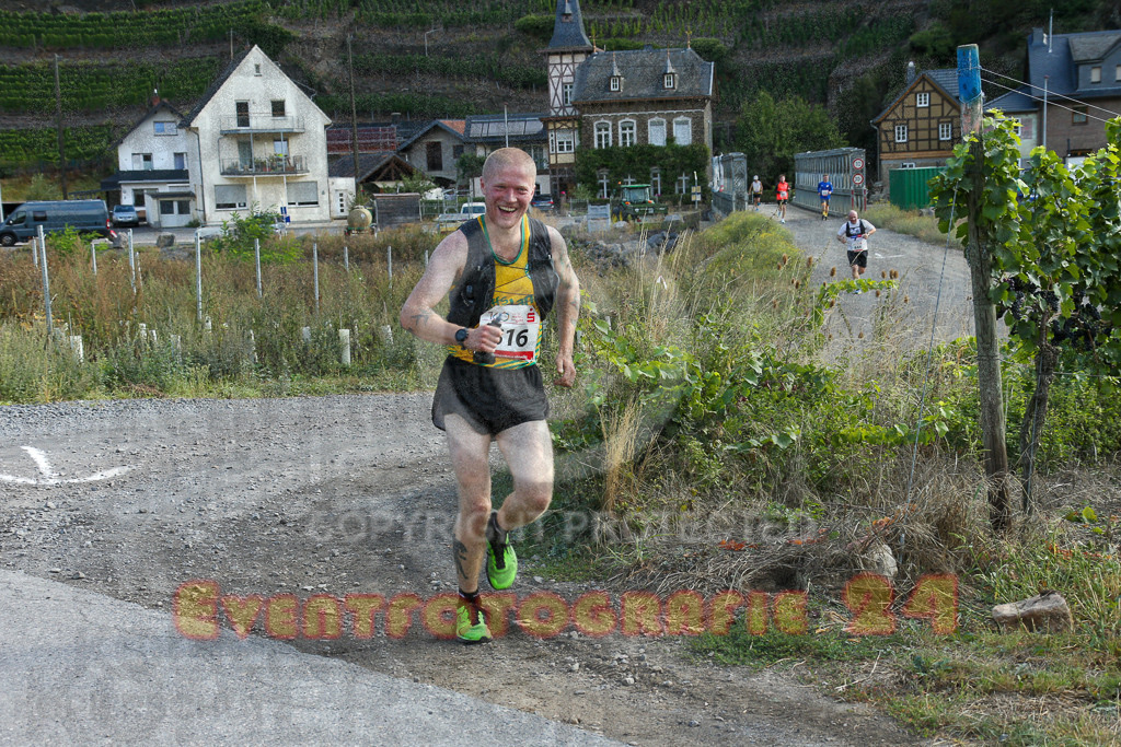 250830_1000_EX1_9058 | Sportfotografie im Rhein-Sieg Kreis, Köln, Bonn, NRW, Rheinland Pfalz, Hessen, etc. Unser Tätigkeitsfeld umfasst den Laufsport vom Volkslauf über den Marathon, Duathlon, Triathon bis zum Ultralauf wie Kölnpfad Ultra oder Schindertrail.