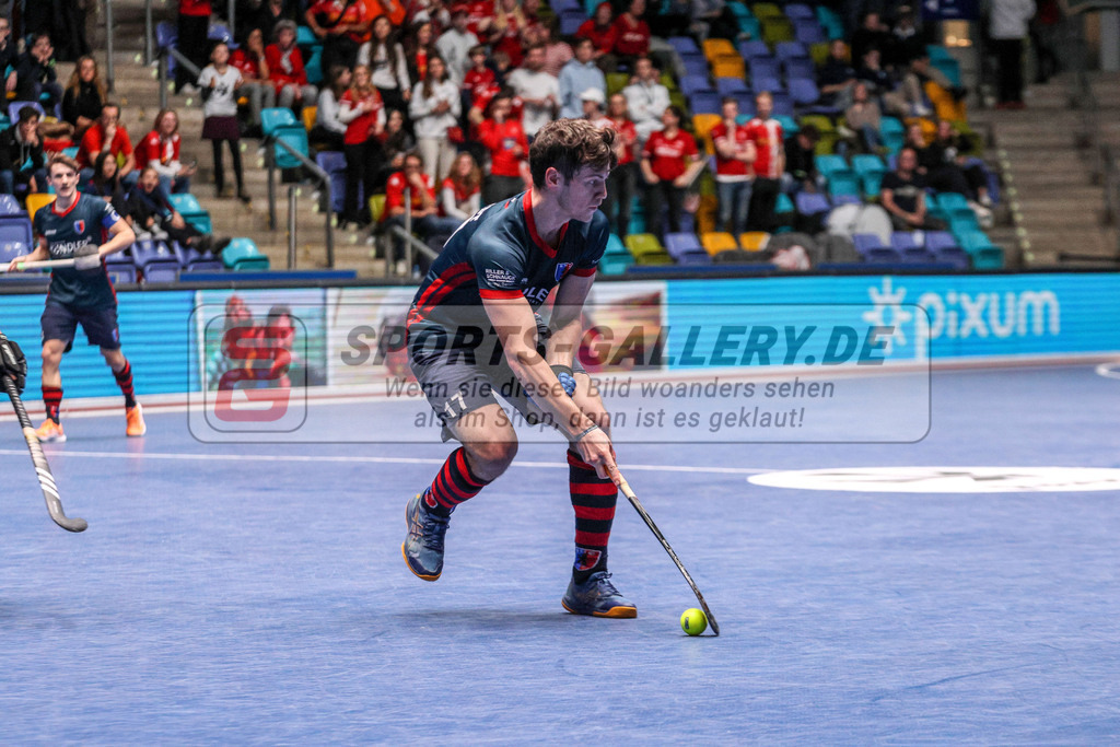 MJ_20230204-BHC-Alster-M-40 | Luis Gill (Berliner HC #17), Berliner HC - Der Club an der Alster am 4.2.2023 in der Ballsporthalle, Frankfurt am Main