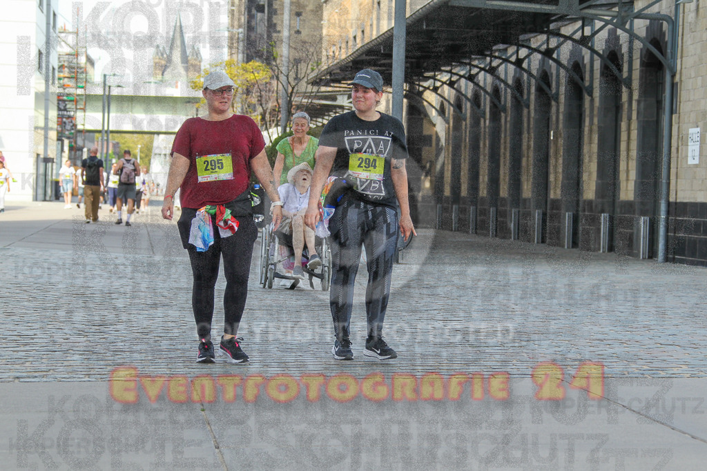 250920_1355_EV4_6879 | Sportfotografie im Rhein-Sieg Kreis, Köln, Bonn, NRW, Rheinland Pfalz, Hessen, etc. Unser Tätigkeitsfeld umfasst den Laufsport vom Volkslauf über den Marathon, Duathlon, Triathon bis zum Ultralauf wie Kölnpfad Ultra oder Schindertrail.