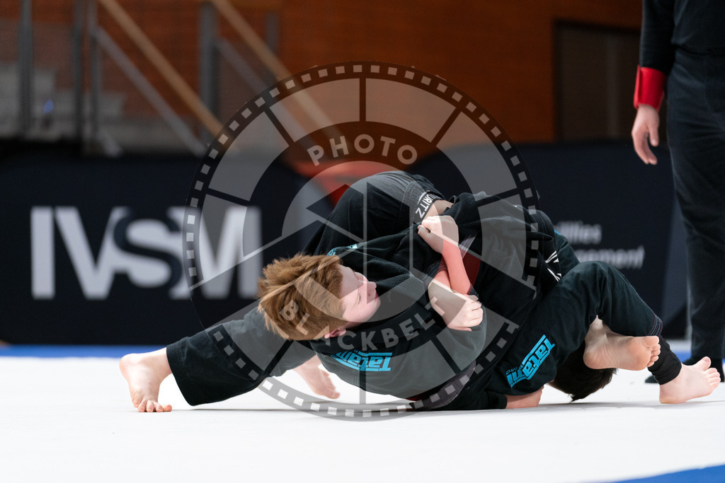 20241012PBB0700 | Athletes compete during the AJP Tour Europe Continental Jiu-Jitsu Youth Championship on October 12, 2024, in Almere near Amsterdam, Netherlands. © Chiara Dazi / photoblackbelt