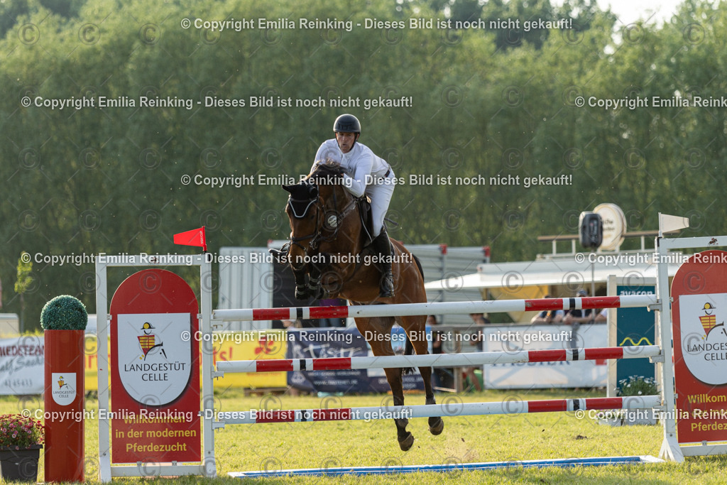 CL5A1247 | Emilia Reinking Fotografie - Realisiert mit Pictrs.com