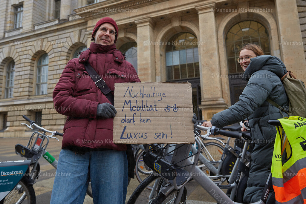 260115_RadsharingAGH_17 | Vanessa Kleinwächter - Realisiert mit Pictrs.com