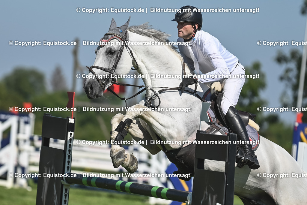 20230908_21_Punktespringen_M_0182 | equistock