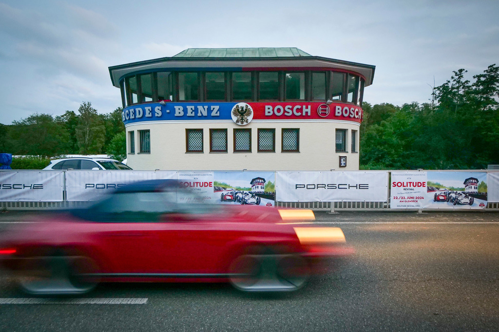 Solitude Revival | Leonberg - Solitude Revival - Daimler Treff - Realisiert mit Pictrs.com