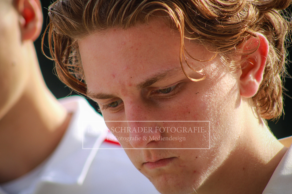 MU16 2. HF Westdeutsche Meisterschaft  Rot-Weiß Köln - Düsseldorfer HC 07.10.23 Gladbach-30 | lanaschraderfotografie - Realizado com Pictrs.com