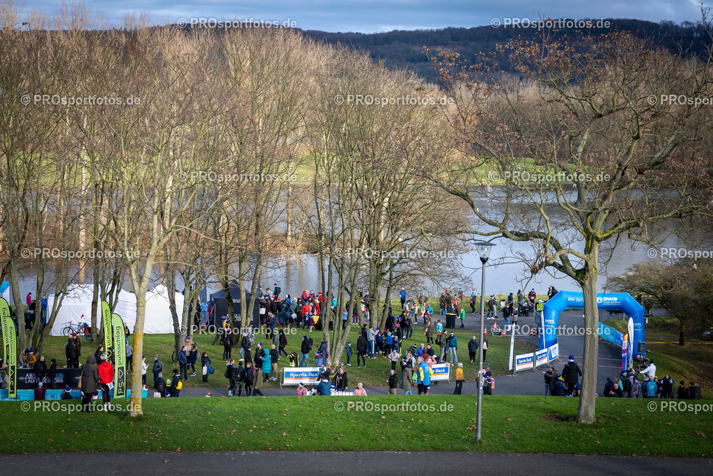Bonner Nikolauslauf in Bonn, 08.12.2024 | Impressionen vom Bonner Nikolauslauf am 08.12.2024 in Bonn (Freizeitpark Rheinaue). Foto: BEAUTIFUL SPORTS/Axel Kohring