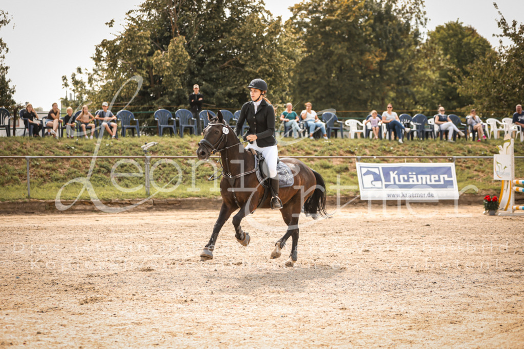 24.FrSpA00033 | Leoni Ertmer Photography - Realisiert mit Pictrs.com