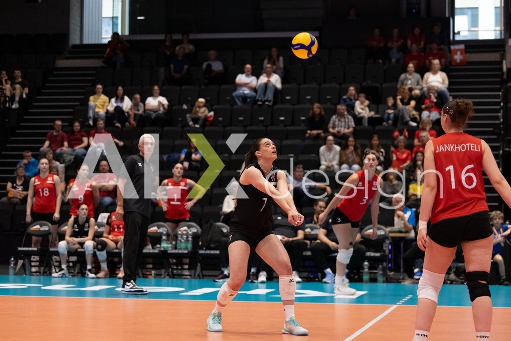 Georgia v Switzerland - CEV European League Women | KRIENS, SWITZERLAND - JUNE 12: MELANIA KATSITADZE of Georgia during the CEV European League match between Georgia and Switzerland at Pilatus Arena on June 12, 2026 in Kriens, Switzerland. - Realisiert mit Pictrs.com