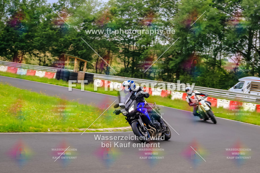 VBK-6317 | Hier findet Ihr Bilder von Touristenfahrten auf der Nürburgring Nordschleife oder von anderen Veranstaltungen die ich besucht habe. Viel Spass beim Durch Schauen 