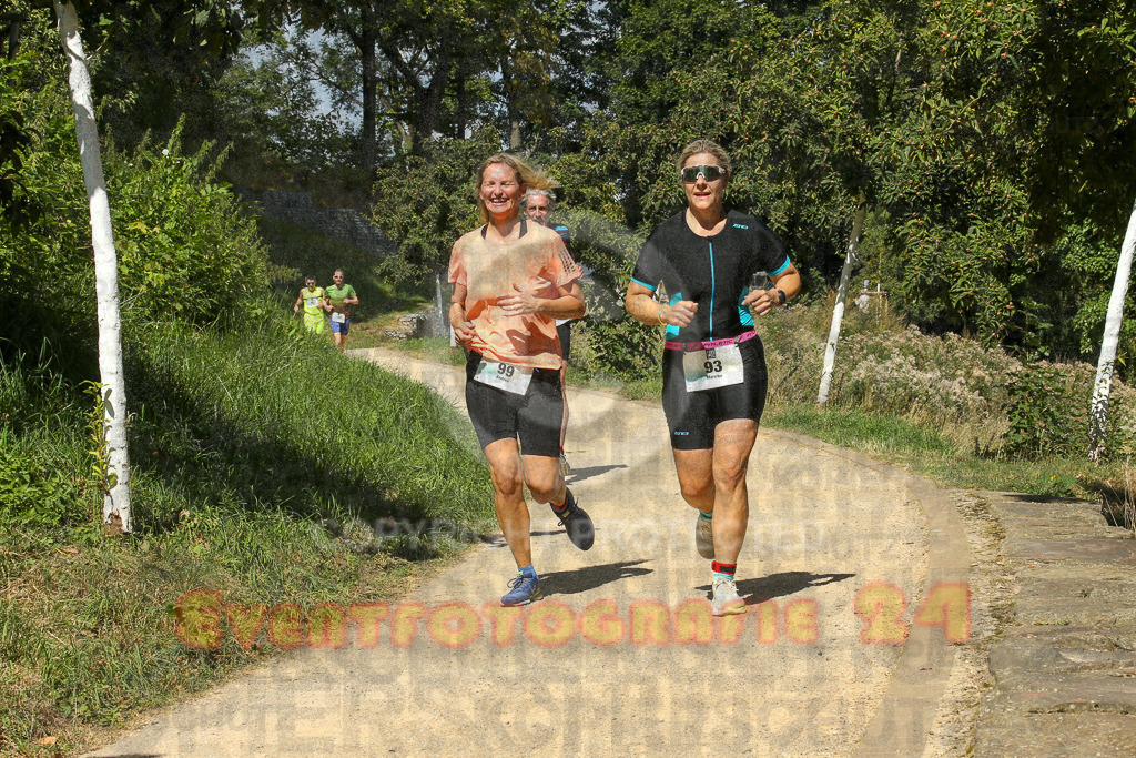 250824_1232_EX1_9685 | Sportfotografie im Rhein-Sieg Kreis, Köln, Bonn, NRW, Rheinland Pfalz, Hessen, etc. Unser Tätigkeitsfeld umfasst den Laufsport vom Volkslauf über den Marathon, Duathlon, Triathon bis zum Ultralauf wie Kölnpfad Ultra oder Schindertrail.
