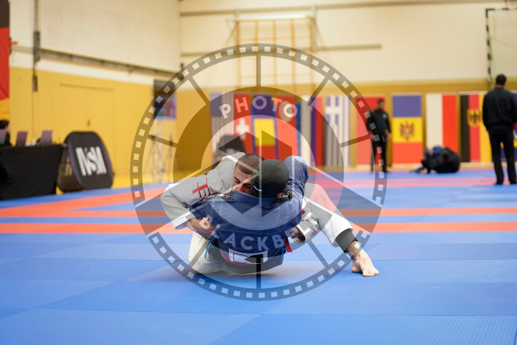 20240203PBB05390 | Fighters compete during the Brazilian Jiu-Jitsu Championship of the AJP Tour in Maintal by Frankfurt am Main, Germany, on February 2, 2024.