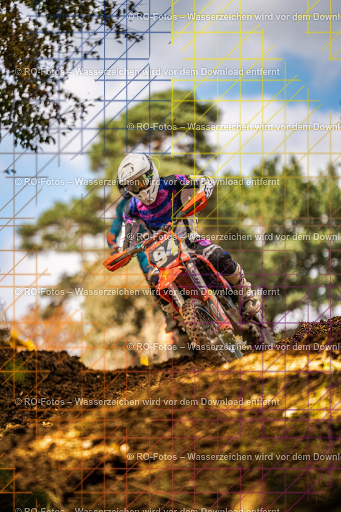 Sechshelden 2026 Sonntag  -2392 | Sportfotografie von RO-Fotos: Motorsport, Motocross, Enduro, Laufveranstaltungen und Triathlon. Professionelle Fotos von Sportlern und Events. - Realisiert mit Pictrs.com