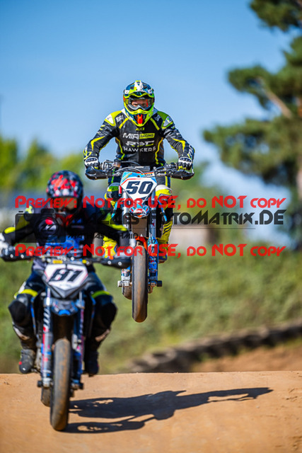 MaZZes_FotoMatrix_230916_1623 | S4