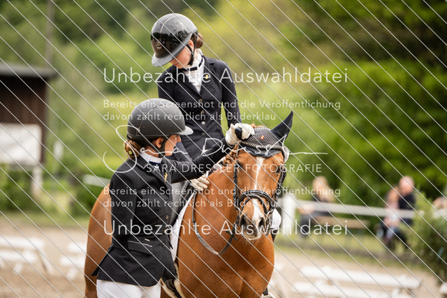Bad_Meinberg_09036 | saradresslerfotografie - Realisiert mit Pictrs.com