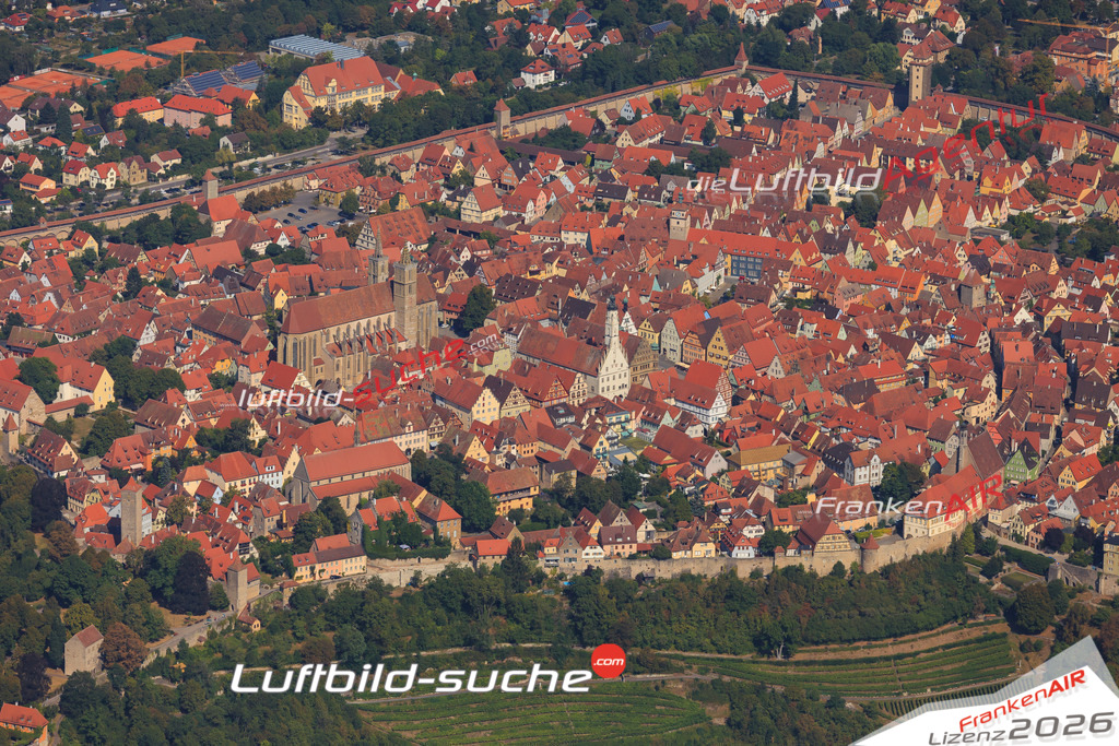 Luftbild von  Rothenburg-tauber - Luftaufnahme wurde 2016 von https://frankenair.de mittels Flugzeug (keine Drohne) erstellt - die Geschenkidee