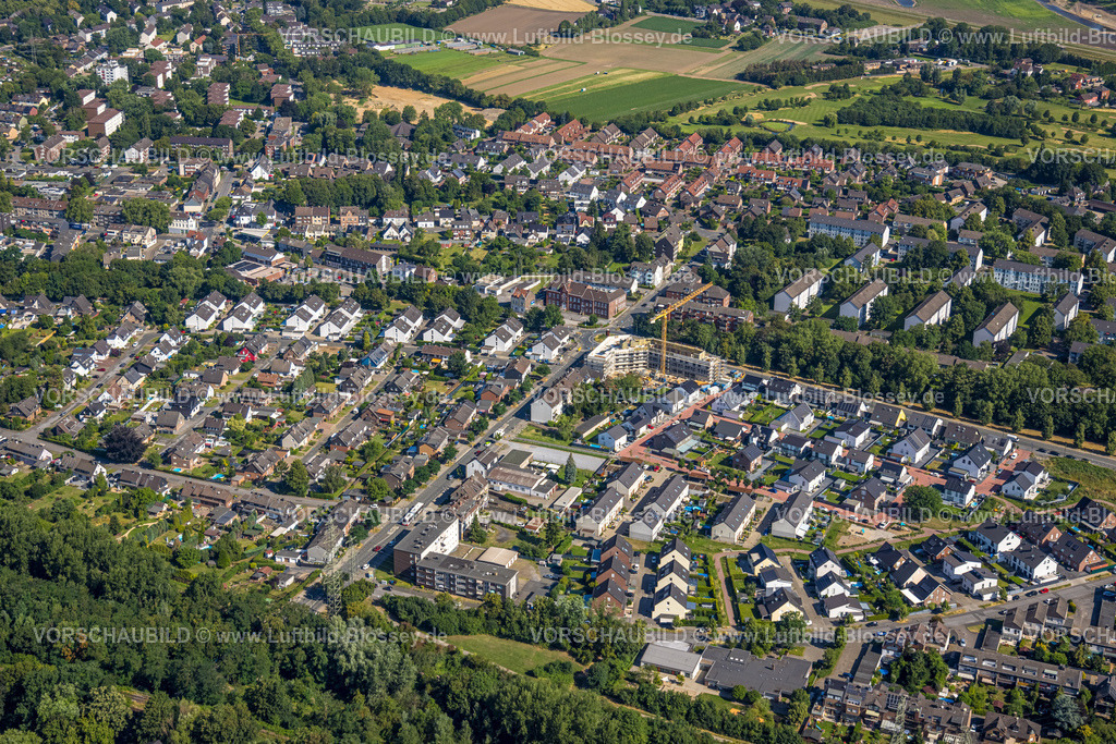 Duisburg230706554 | Luftbild, Baustelle mit Neubau Gesundheitszentrum Vitalum Kaiser-Friedrich-Straße Ecke Holtener Straße, Röttgersbach, Duisburg, Ruhrgebiet, Nordrhein-Westfalen, Deutschland