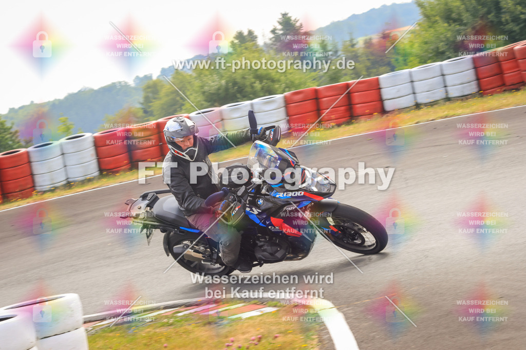 _DSK2320 | Hier findet Ihr Bilder von Touristenfahrten auf der Nürburgring Nordschleife oder von anderen Veranstaltungen die ich besucht habe. Viel Spass beim Durch Schauen 