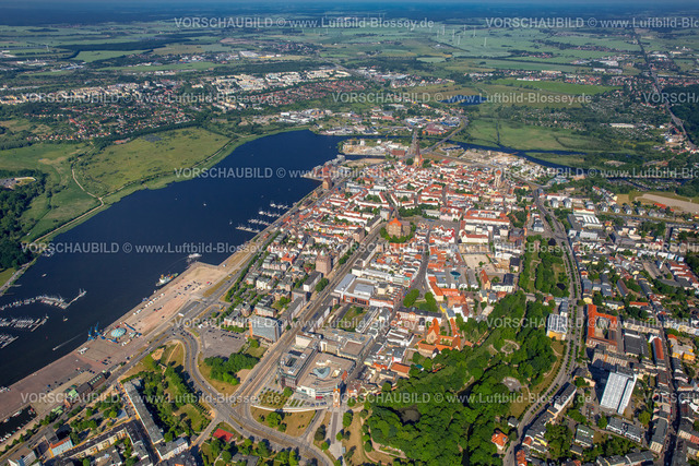 Rostock16062686 | Übersicht über Rostock mit Unterwarnow,  Rostock, Ostsee, Mecklenburg-Vorpommern, Deutschland