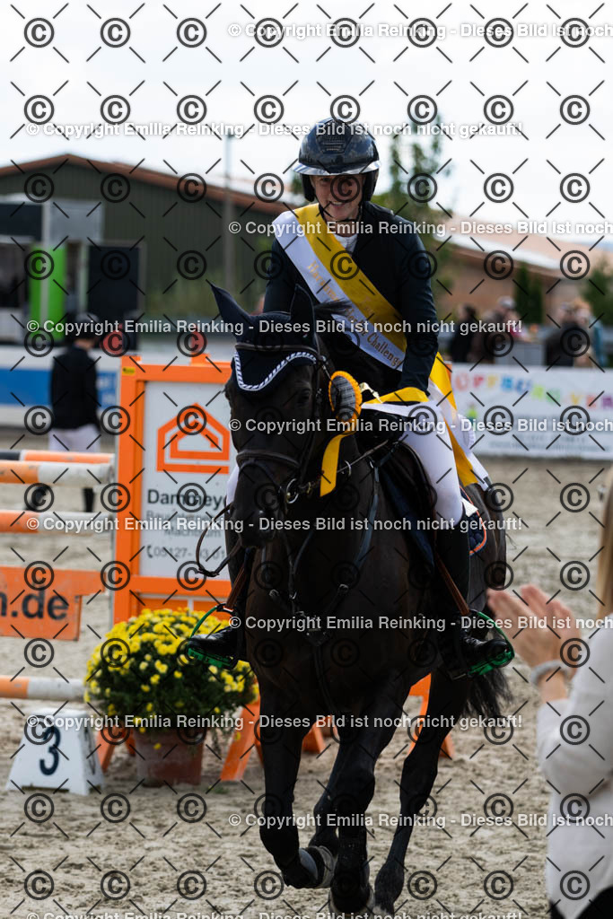 CL5A3840 | Emilia Reinking Fotografie - Realisiert mit Pictrs.com