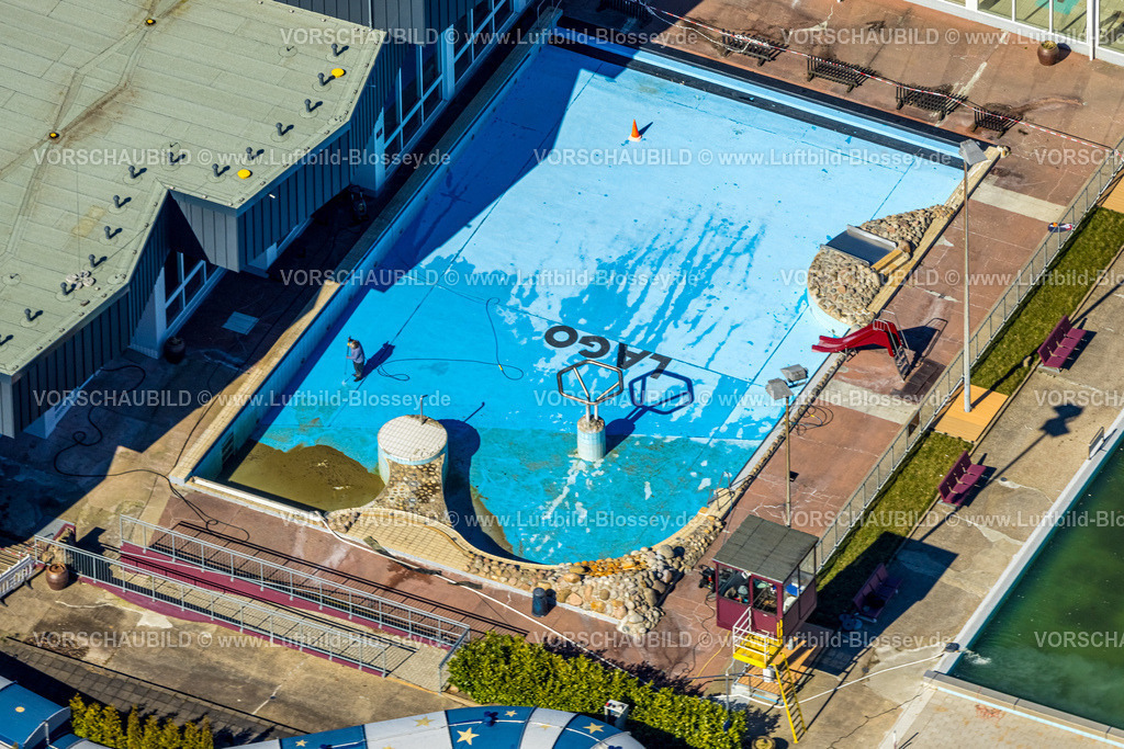 Herne250301952 | Luftbild, LAGO Die Therme, Schwimmbad Freibad und Wellness-Center, Börnig, Herne, Ruhrgebiet, Nordrhein-Westfalen, Deutschland