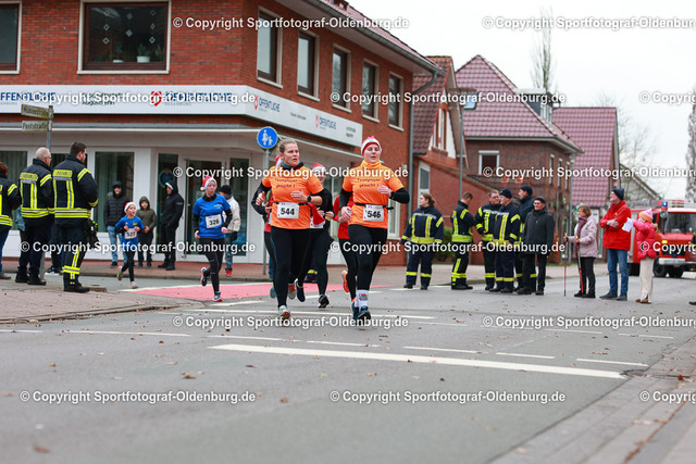 AMLA2477 | Bildershop "Sportfotograf-Oldenburg" mit Fotos von Sportevents in Oldenburg und Umzu. - Realisiert mit Pictrs.com