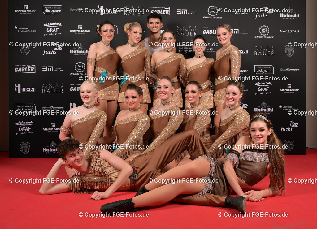 20240128-fge-fotos-0338 | Hofball der FGE am 28.01.2024 im Alten Stadttheater in Eichstätt. - Realisiert mit Pictrs.com