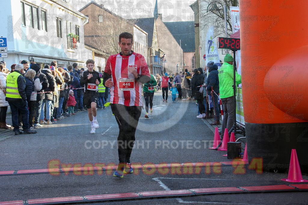 241201_1230_EX1_2427 | Sportfotografie im Rhein-Sieg Kreis, Köln, Bonn, NRW, Rheinland Pfalz, Hessen, etc. Unser Tätigkeitsfeld umfasst den Laufsport vom Volkslauf über den Marathon, Duathlon, Triathon bis zum Ultralauf wie Kölnpfad Ultra oder Schindertrail.