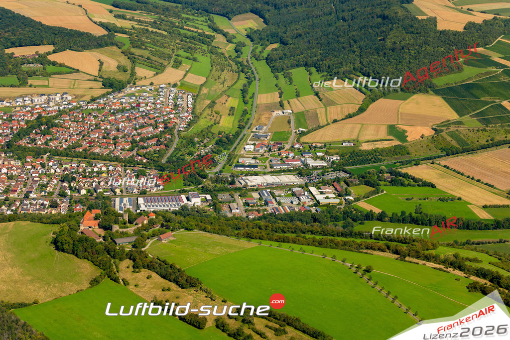Das Luftbild zeigt :  Igersheim - Die Luftaufnahme wurde 2023 vom UL-Flugzeug aus erstellt ( keine Drohne ) - Hochauflösende Luftaufnahme - Für grossformatige Ausdrucke geeignet. Die Geschenkidee !Mit Lizenz und Bildrechte bestellbar