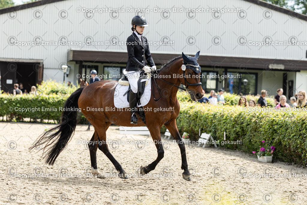 CL5A7341 | Emilia Reinking Fotografie - Realisiert mit Pictrs.com