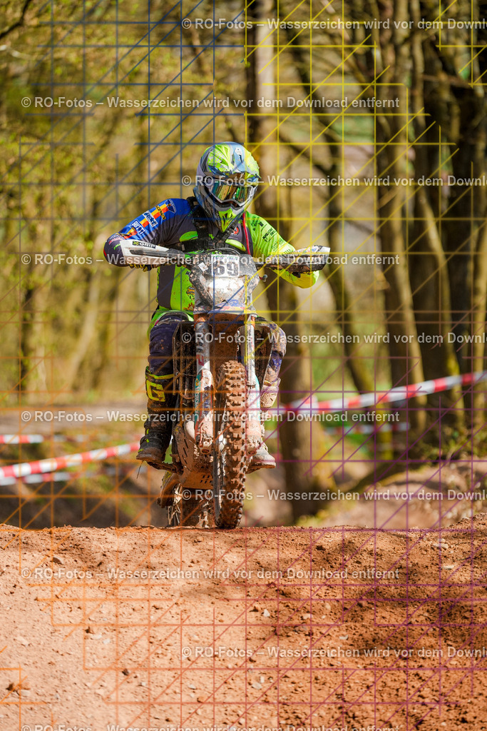 2 Lauf Mernes-1208 | Sportfotografie von RO-Fotos: Motorsport, Motocross, Enduro, Laufveranstaltungen und Triathlon. Professionelle Fotos von Sportlern und Events. - Realisiert mit Pictrs.com