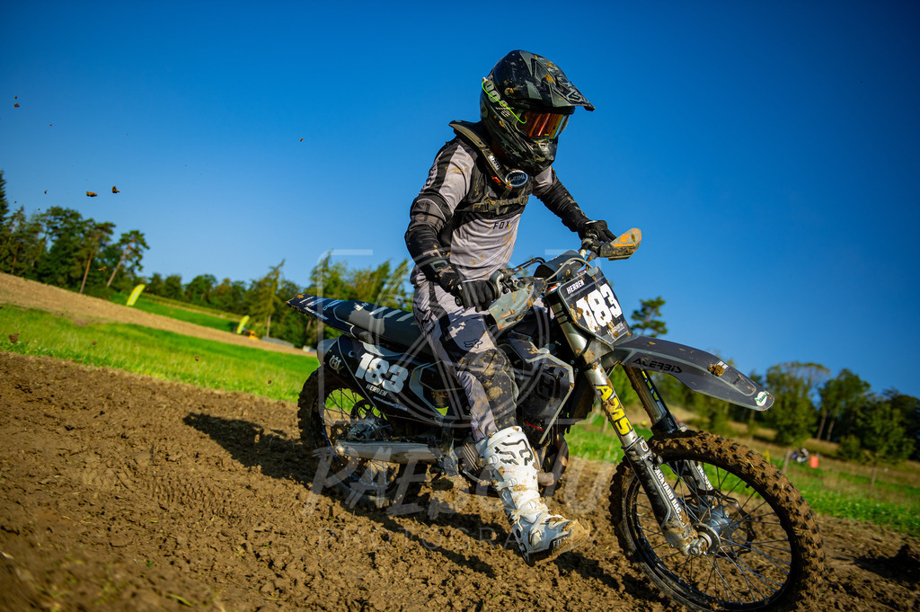 MXO (141) | Paeschuphoto Shop - Wer nicht sucht der auch nicht findet.Ob Motocrossbilder oder von einem besuchtem Spiel, Hauptsache Action. - Realisiert mit Pictrs.com