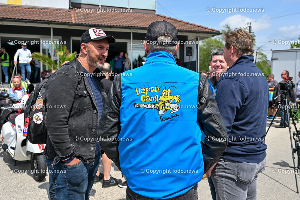 Lets Vespa togehter_ Neuhofen_ 05.05.2024-112 | 05.05.2024, Neuhofen, Kremsmuenster, AUT, Lets Vespa togehter 2024, Vespatreffen, im Bild Teilnehmer Vespatreffen, Motorsport Stadler