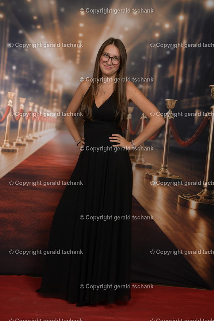 MT1_4642 | Wählen Sie hier bitte Ihr bestes Foto aus, mit diesem Bild wird Ihr Set produziert. Sollten Sie kein Bild wählen oder mehrere suchen wir das Beste aus!