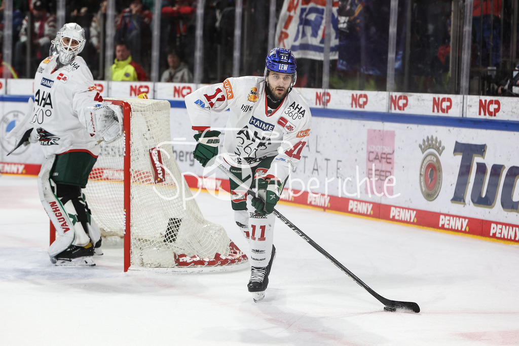 Nürnberg Ice Tigers - Augsburger Panther | am Puck Mick KOEHLER (AEV #11)