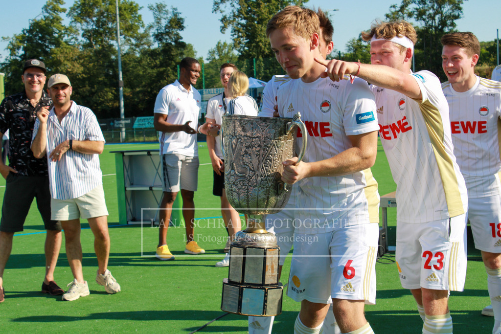 DM23 Finale Herren Mannheimer HC -  Rot-Weiß Köln 04.06.23-122 | lanaschraderfotografie - Realisiert mit Pictrs.com