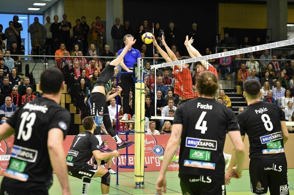 2023-04-01-0075 | Ralph Kunze - Realisiert mit Pictrs.com