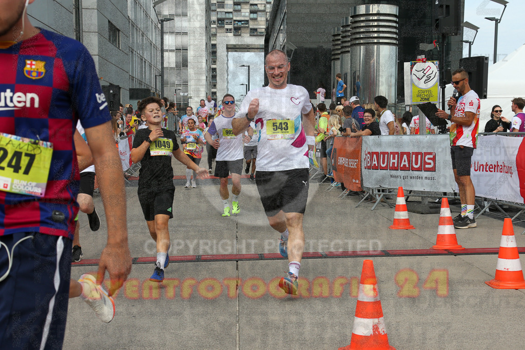 250920_1332_EX1_5392 | Sportfotografie im Rhein-Sieg Kreis, Köln, Bonn, NRW, Rheinland Pfalz, Hessen, etc. Unser Tätigkeitsfeld umfasst den Laufsport vom Volkslauf über den Marathon, Duathlon, Triathon bis zum Ultralauf wie Kölnpfad Ultra oder Schindertrail.