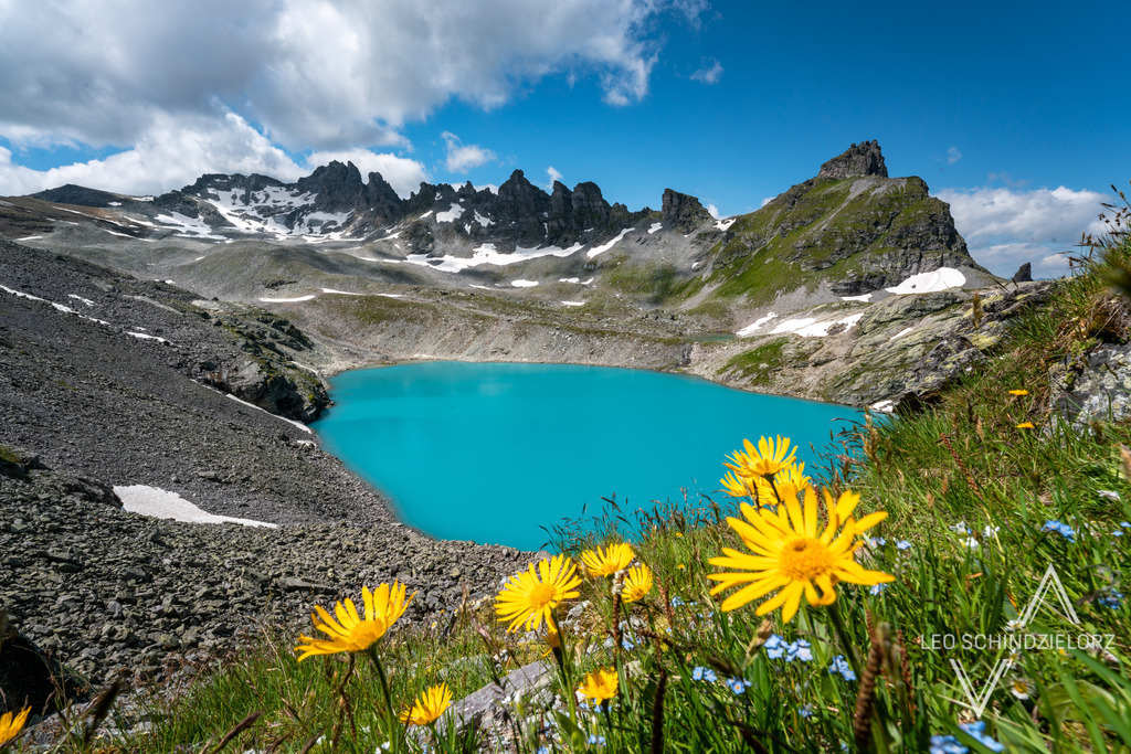 Fotografie_Leo_Schindzielorz_CH_Sommer_Pizol_20220626_A7R06803_org | Atmosphärische Landschaftsbilder & Drohnenaufnahmen aus dem Allgäu, Tirol, Südtirol & der Schweiz – ideal für Leinwanddrucke & zur stilvollen Raumgestaltung. - Realisiert mit Pictrs.com